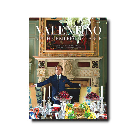 Valentino: At the Emperor’s Table Книга в Москве 
