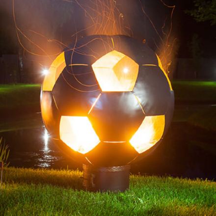 Необычная сфера для огня Футбольный мяч в Москве 