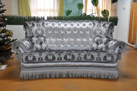 Классический диван Беатриче в Москве 
